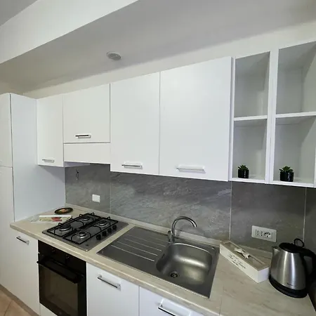 Apartman Calafuria Nettuno
